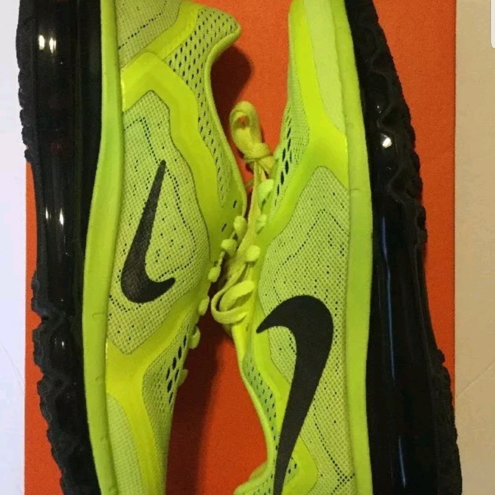 Womens/Youth Nike Air Max